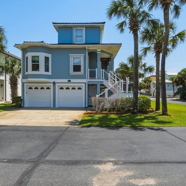 Featured Property When the Sun Goes Down
