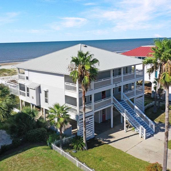 Featured Property White Pelican