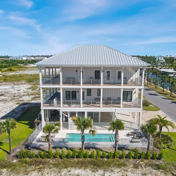 Featured Property Amistad