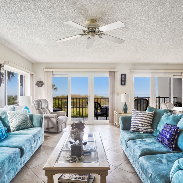 Featured Property Land's End 9-201 Beach Front - Premier