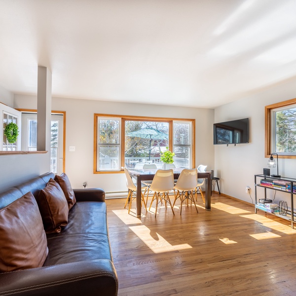 Featured Property 345 Rainbow Court