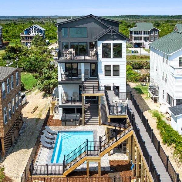 Featured Property SN0693: Pelican Pelican Pelican