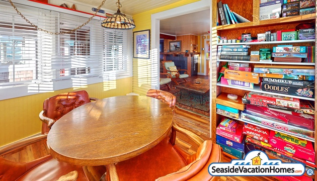 THE BEACH BALL HOUSE 9