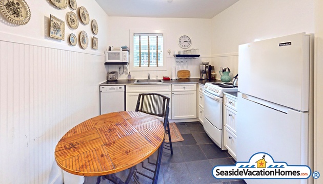 FITZGERALD'S COTTAGES 6