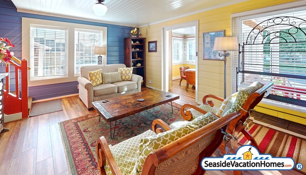 THE BEACH BALL HOUSE 8