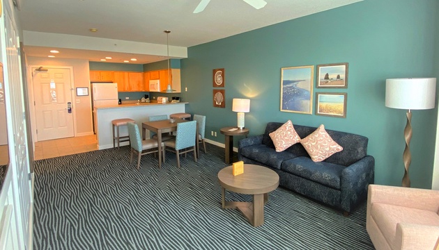 Seaside Resort - Deluxe 1 Bedroom 1 Bath - Assignment 1 2