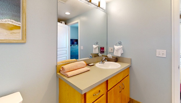 Seaside Resort - Ocean Front 2 Bedroom 2 Bath - Assignment 2 10