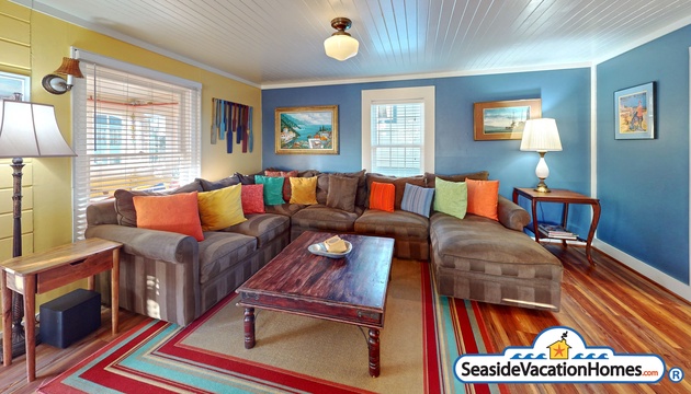 THE BEACH BALL HOUSE 4