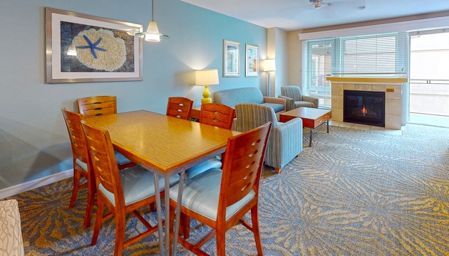 Seaside Resort - Deluxe 2 Bedroom 2 Bath - Assignment 1 5