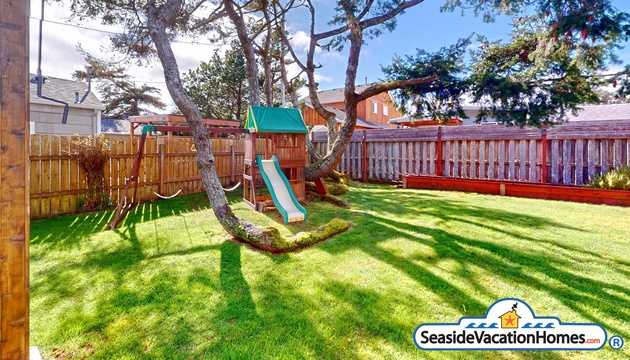 TOBEY'S TREEHOUSE OASIS 2