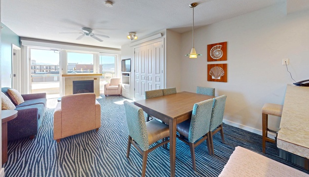 Seaside Resort - Deluxe 3 Bedroom 2 Bath - Assignment 1 6