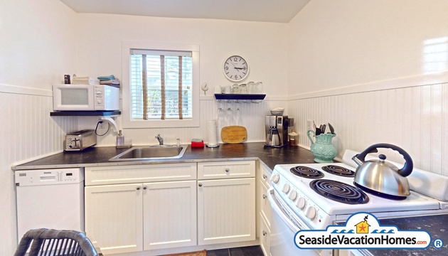 FITZGERALD'S COTTAGES 7