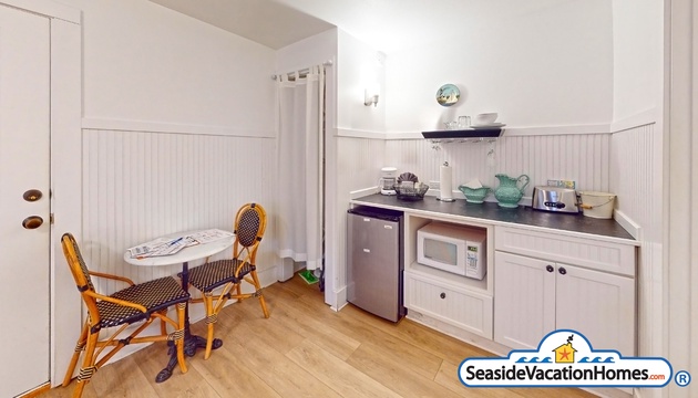 FITZGERALD'S COTTAGE SUITE 9