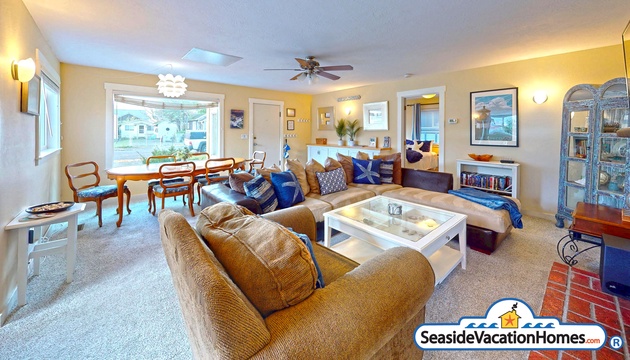 COLUMBIA STREET LIGHTHOUSE 3