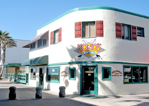 Beachfront Modern | 4BR Terrace with Sunset Views 3