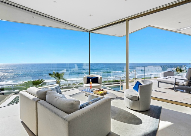 Neptune’s Jewel Oceanfront w/ Pool & Spa