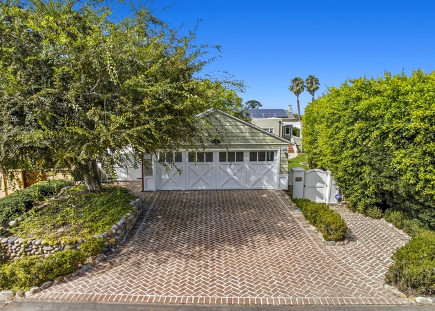 NEW HOME Summerland Secluded La Jolla Home & Pool 2
