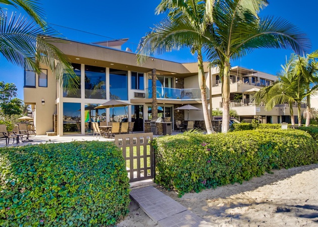 Villa on the Bay | 6BR MB Gem w/ Spacious Yard