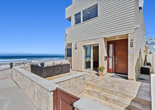 Cielo Mar | 4BR Oceanfront Escape + Rooftop 2