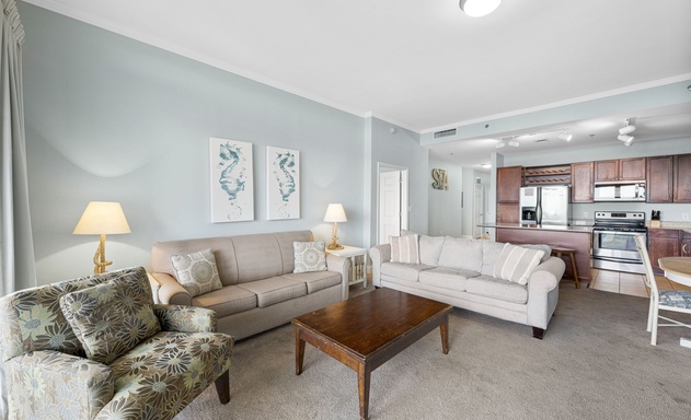 Laketown Wharf #2133 4