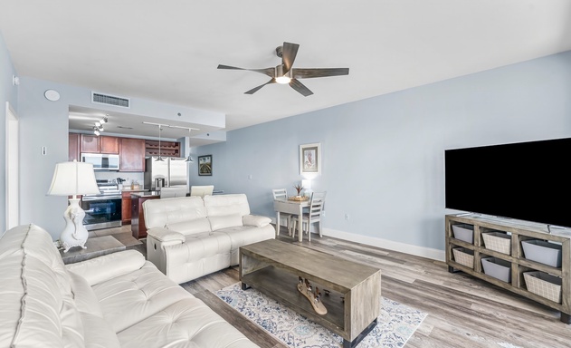 Laketown Wharf #1231 6