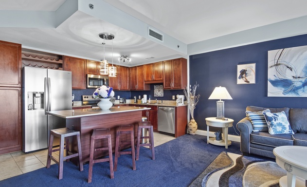 Laketown Wharf #1537 6