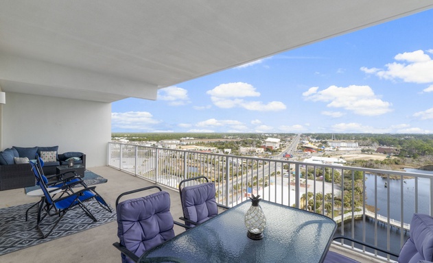 Laketown Wharf #1434 4