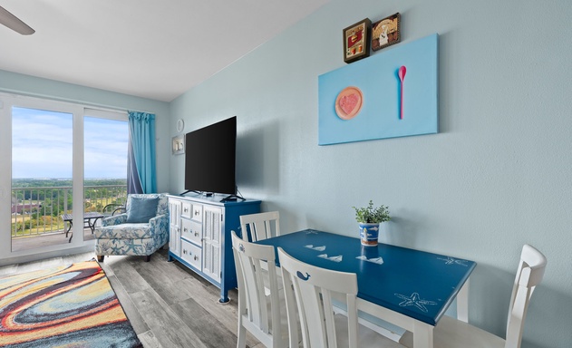 Laketown Wharf #1730 7