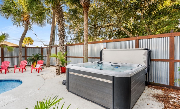 Ocean Street Retreat 7