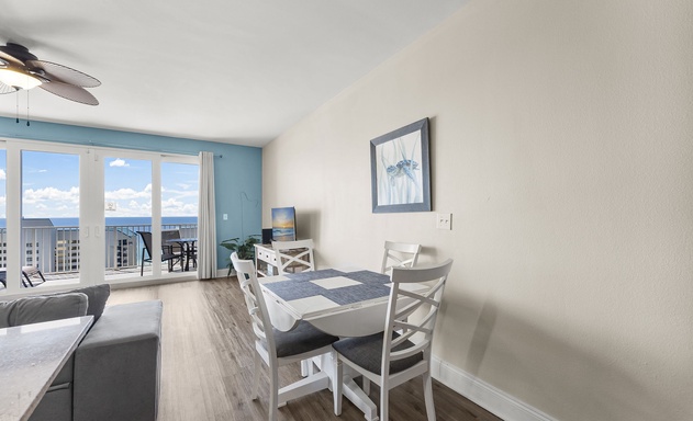 Laketown Wharf #1314 7