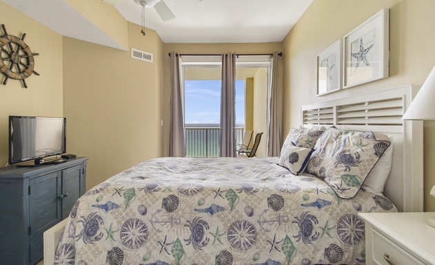 Grand Panama #1-1705 9