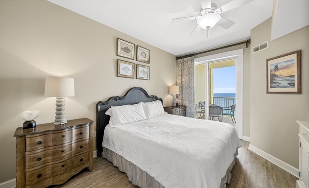 Grand Panama #1-1704 9