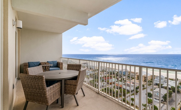 Laketown Wharf #1407 4