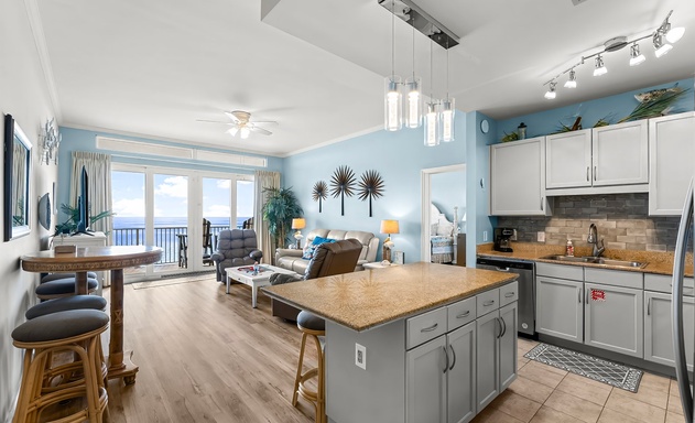 Laketown Wharf #2124 7