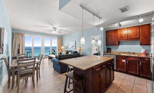 Laketown Wharf #1622 7