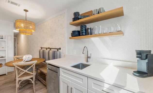 Beachside Villas #312 7