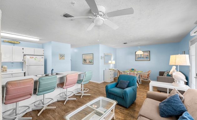 Peachtree Place II C202 4