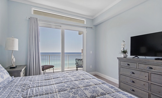 Laketown Wharf #2025 2