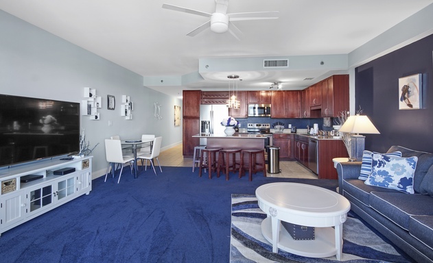 Laketown Wharf #1537 3