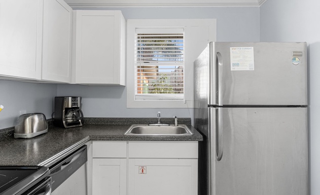 Salt Life Bungalow 9