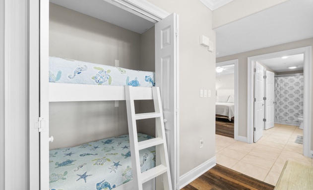 Treasure Island #1008 10