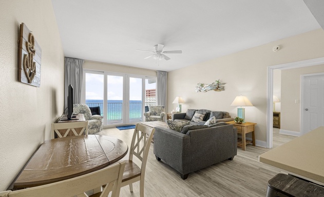 Laketown Wharf #1826 3