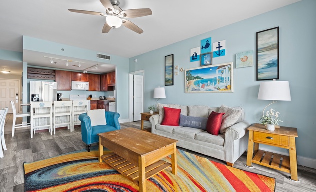 Laketown Wharf #1730 5