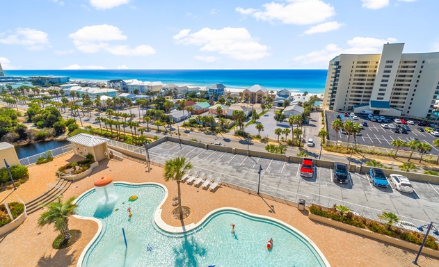 Laketown Wharf #0804