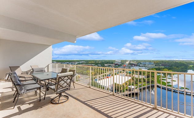 Laketown Wharf #1034 4