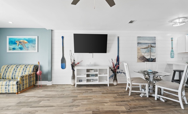 Mimi's Beach Bungalow 9