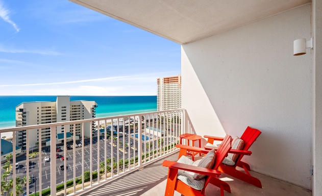 Laketown Wharf #1316 4