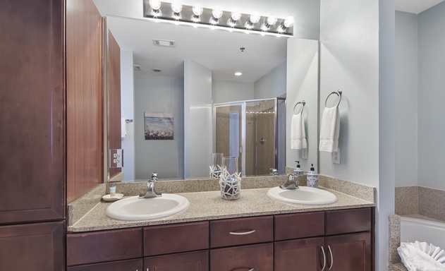 Laketown Wharf #2025 4