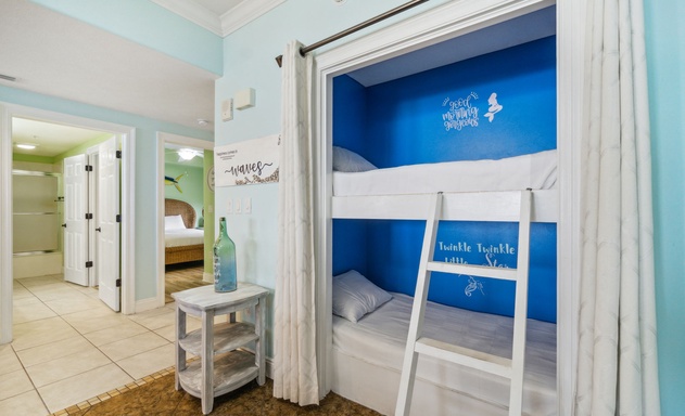 Treasure Island #1005 9