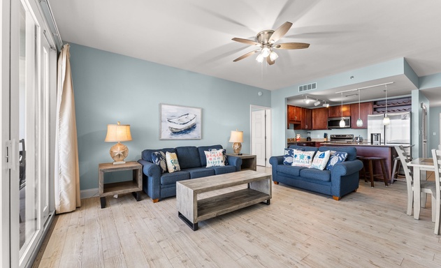 Laketown Wharf #1622 3